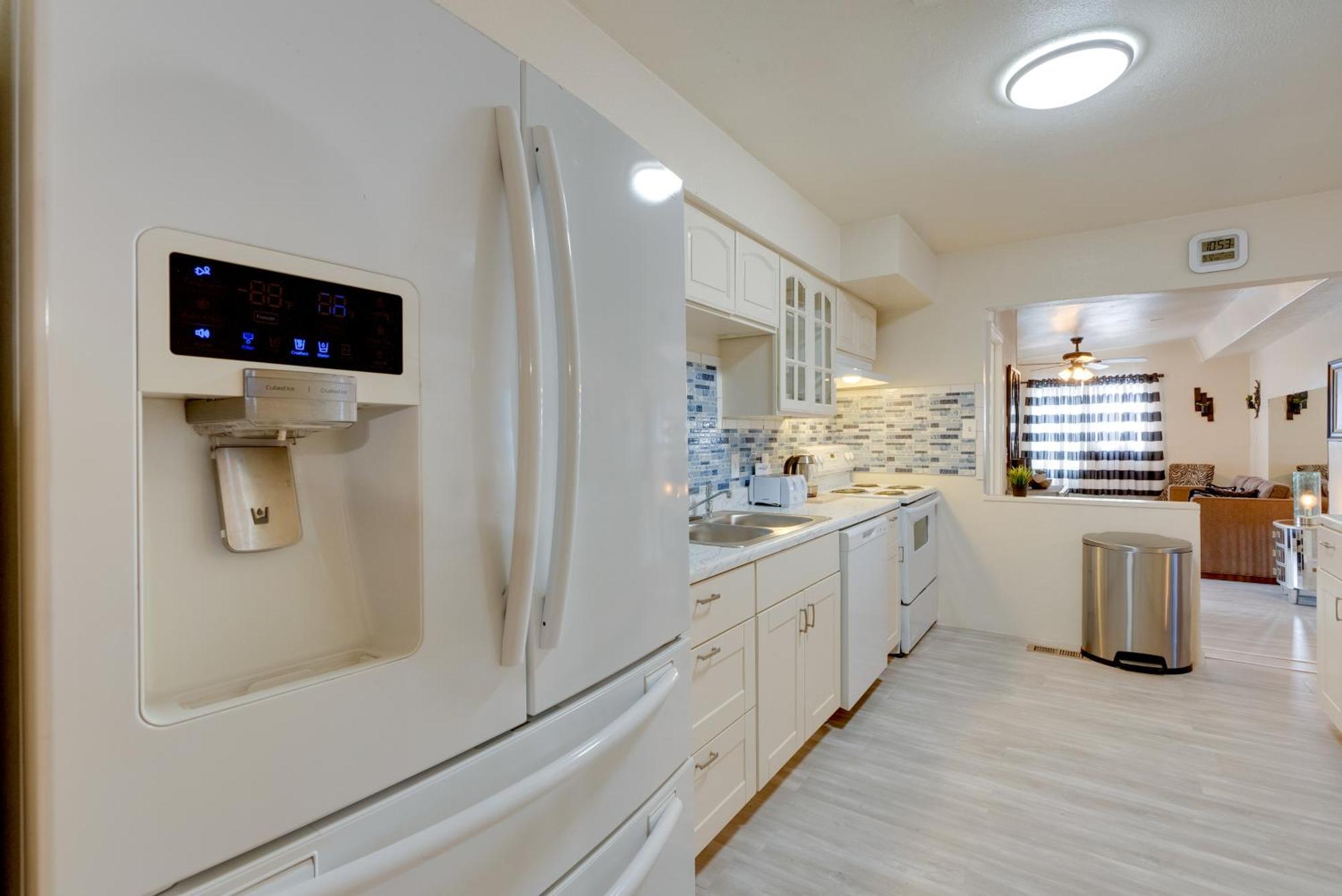 Breezy Fresno Home - Near Airport And Downtown Exterior foto